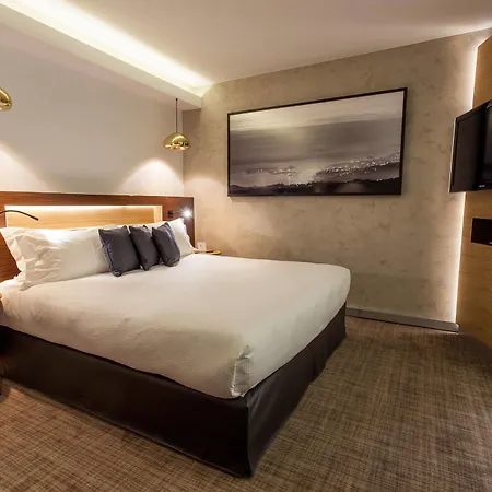 ホテル Thalazur Ile Rousse - &