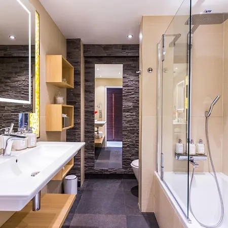 Hotel Thalazur Ile Rousse - &