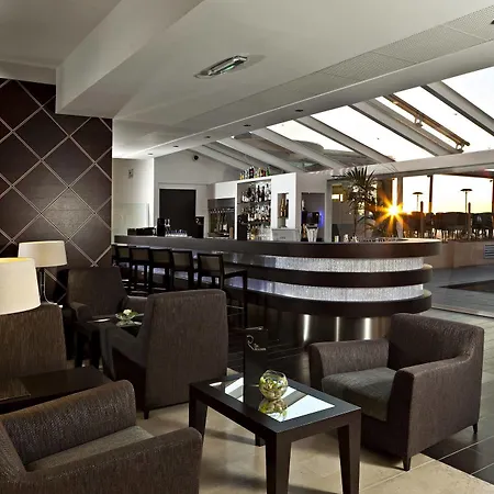 Hotel Hôtel&spa île Rousse By Thalazur